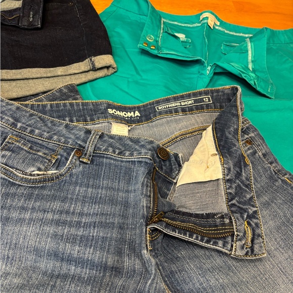 4 pair size 12 ladies shorts - Picture 2 of 6